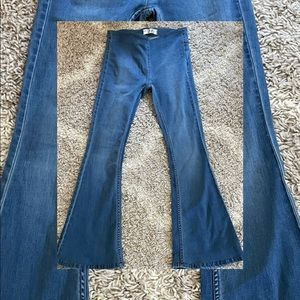 COPY - FREE PEOPLE FLARE JEANS